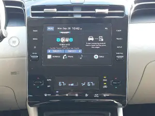 Hyundai TUCSON 2024 SEL 4p SUV (lanzamiento medio anual)