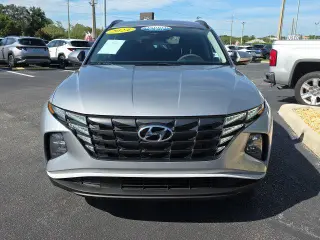 Hyundai TUCSON 2024 SEL 4p SUV (lanzamiento medio anual)