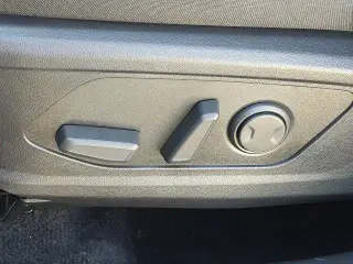 Hyundai TUCSON 2024 SEL 4p SUV (lanzamiento medio anual)