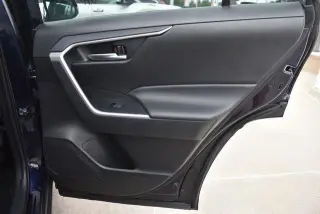 Toyota RAV4 2025 AWD XLE 4dr SUV