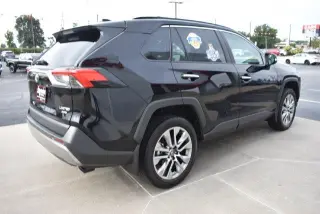 Toyota RAV4 2022 AWD Limited 4dr SUV