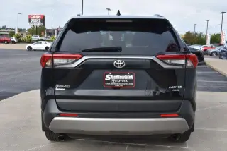 Toyota RAV4 2022 AWD Limited 4dr SUV