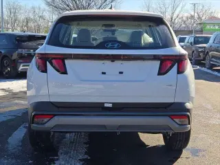 Hyundai TUCSON 2026 AWD SE 4dr SUV