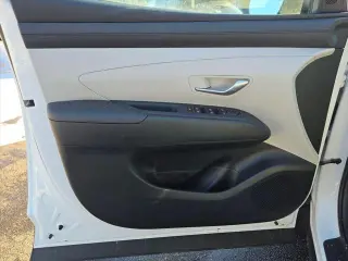 Hyundai TUCSON 2026 AWD SE 4dr SUV