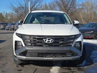 Hyundai TUCSON 2026 AWD SE 4dr SUV
