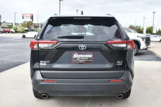Toyota RAV4 2025 AWD XLE 4dr SUV