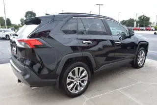 Toyota RAV4 2020 AWD Limited 4dr SUV