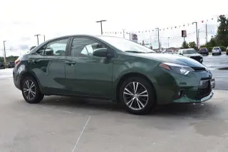 Toyota Corolla 2016 S 4dr Sedan