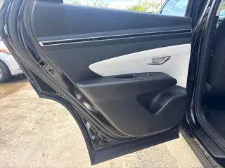 Hyundai TUCSON 2022 SE 4p SUV (lanzamiento de mitad de año)