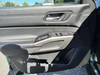 Nissan Pathfinder 2023 AWD Platinum 4p SUV