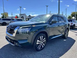 Nissan Pathfinder 2023 AWD Platinum 4p SUV
