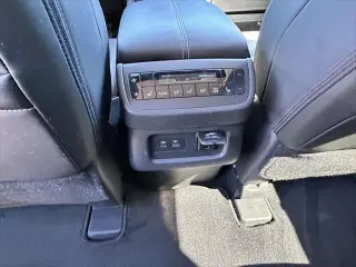 Nissan Pathfinder 2023 AWD Platinum 4p SUV