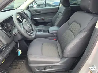 Nissan Pathfinder 2025 SV 4dr SUV