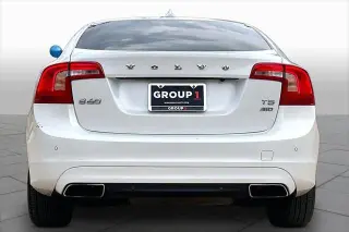 Volvo S60 2015 AWD T5 Premier 4p Sedan (lanzamiento a mitad de año)
