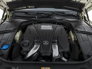 Clase S Mercedes-Benz 2016 AWD S 550 4MATIC 2dr Coupé