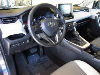Toyota RAV4 2019 XLE Premium 4dr SUV