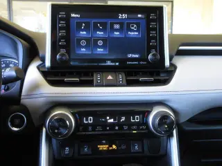 Toyota RAV4 2019 XLE Premium 4dr SUV