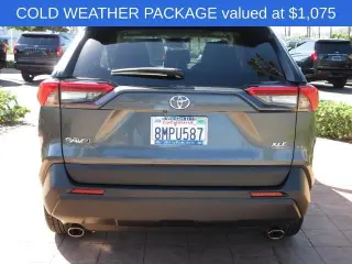 Toyota RAV4 2019 XLE Premium 4dr SUV