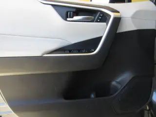Toyota RAV4 2019 XLE Premium 4dr SUV