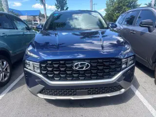 Hyundai SANTA FE 2022 SE 4dr Crossover (versión de mitad de año)