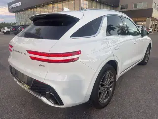 Genesis GV70 2024 tracción en todas las ruedas 2.5T Estándar 4p SUV