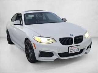 BMW Serie 2 2017 M240i 2dr Coupé