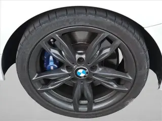 BMW Serie 2 2017 M240i 2dr Coupé