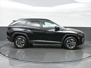 Hyundai TUCSON 2025 AWD SEL 4dr SUV