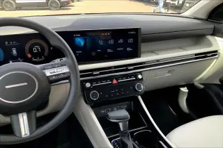 Hyundai TUCSON 2025 SEL 4dr SUV
