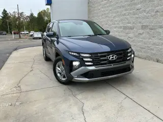 Hyundai TUCSON 2025 SE 4p SUV