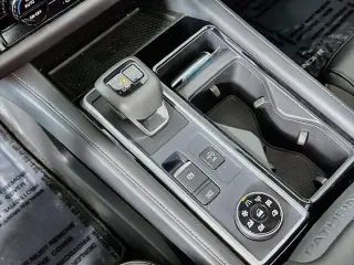 Nissan Pathfinder 2024 AWD SL 4dr SUV