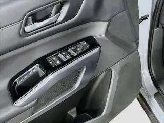 Nissan Pathfinder 2024 AWD SL 4dr SUV