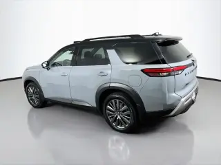 Nissan Pathfinder 2024 AWD SL 4dr SUV