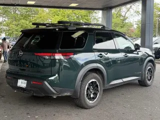 Nissan Pathfinder 2023 AWD Rock Creek 4dr SUV
