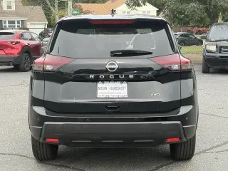 Nissan Rogue 2025 AWD SV 4dr Crossover