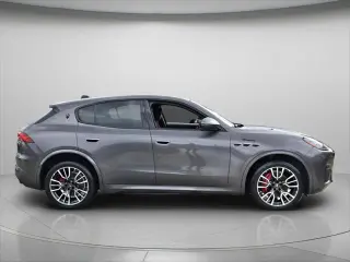Maserati Grecale 2023 AWD Modena 4p SUV