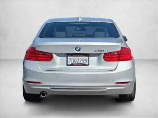 Serie 3 BMW 2014 328d 4dr Sedán