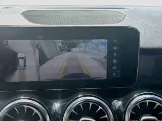 Mercedes-Benz GLB 2021 GLB 250 4dr SUV