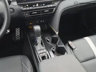 Toyota Camry 2026 SE 4dr Sedán