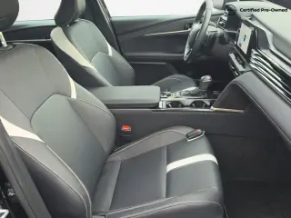 Toyota Camry 2026 SE 4dr Sedán