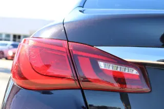 2016 INFINITI Q70L