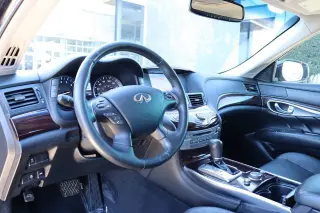 2016 INFINITI Q70L