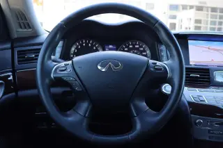 2016 INFINITI Q70L
