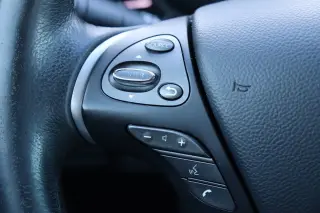 2016 INFINITI Q70L