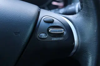 2016 INFINITI Q70L