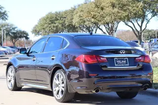 2016 INFINITI Q70L