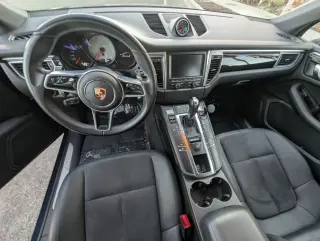 2015 Porsche Macan