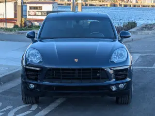 2015 Porsche Macan