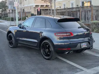 2015 Porsche Macan
