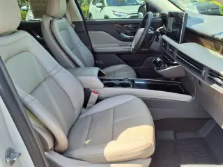 Lincoln Corsair 2023 Reserve 4dr SUV